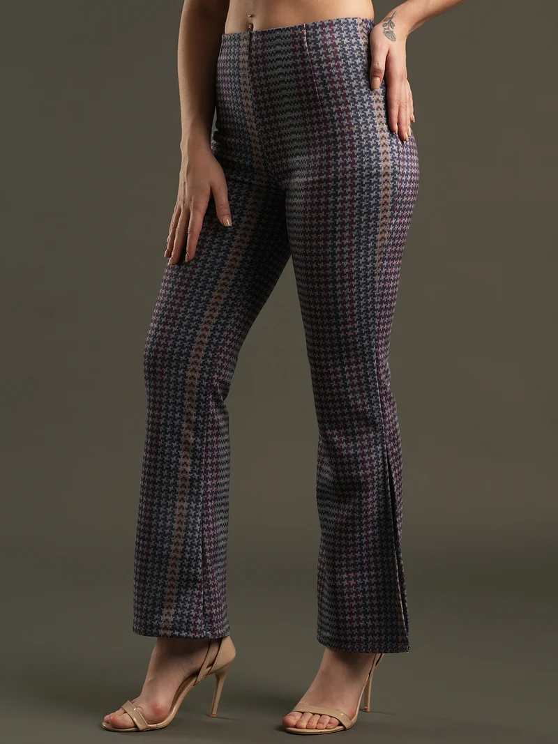 جلو باص جلوبس تريجينجز نسائية مطبوعة بقصة ضيقة