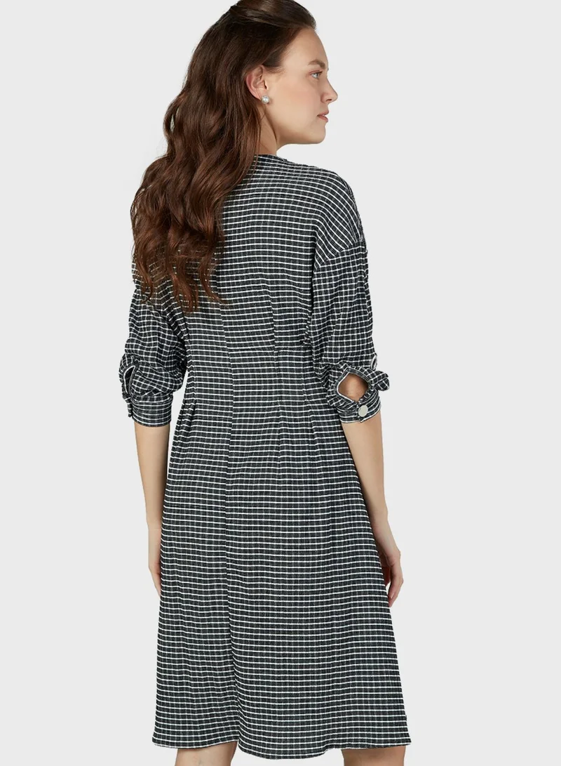 Iconic Zip Detail Checked Dress