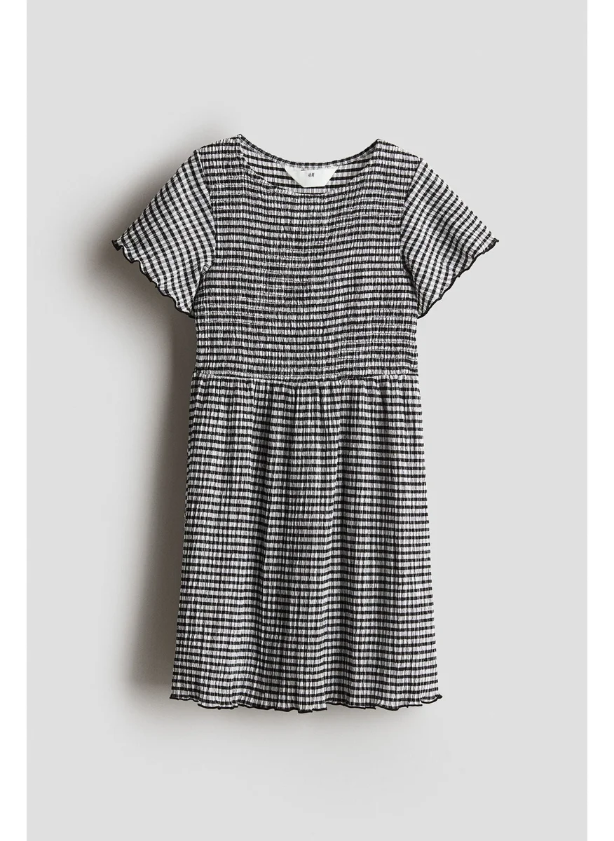 اتش اند ام Smocked Dress