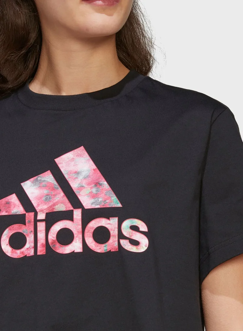 adidas تيشيرت بطبعة جرافيك