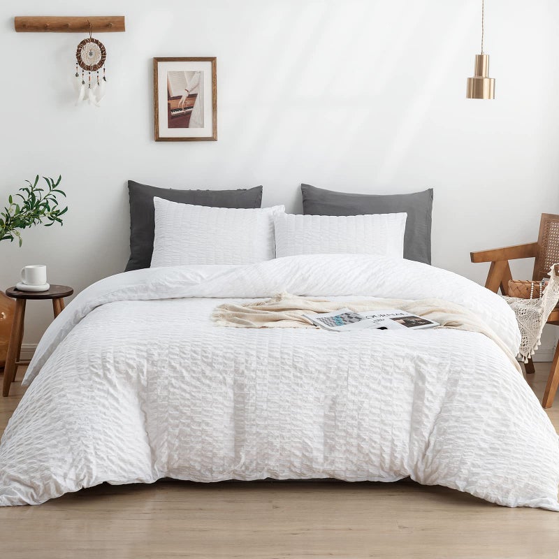WARMDERN Duvet Cover Set Queen Size  3pcs Washed Microfiber White Bedding Set  Soft Breathable Striped Textured Seersucker Duvet Cover with Zipper Closure & Corner Ties(White  Queen)