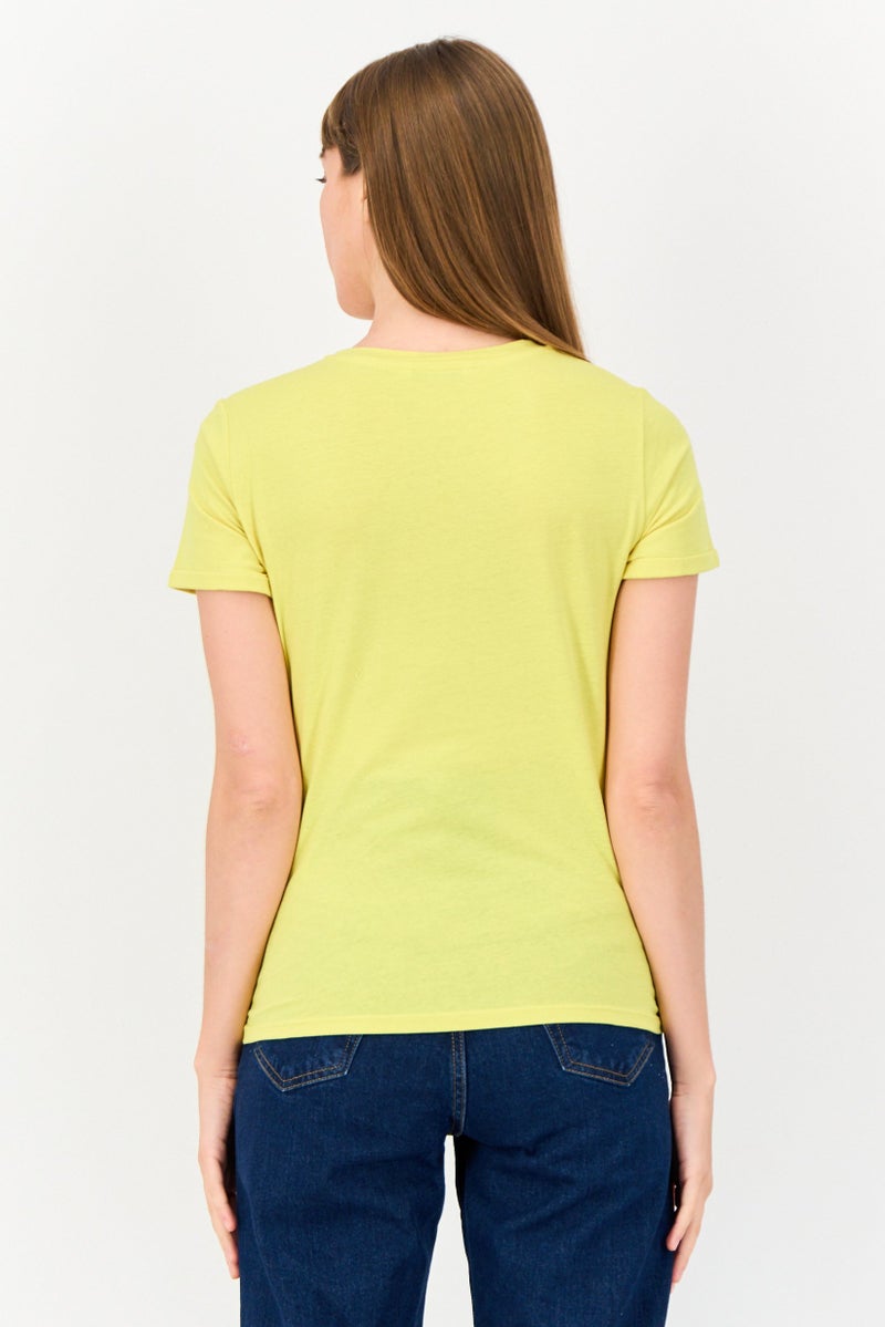 ONLY تي شيرت نسائي بقصة عادية بأكمام قصيرة، لون ليموني أصفر - Image 3