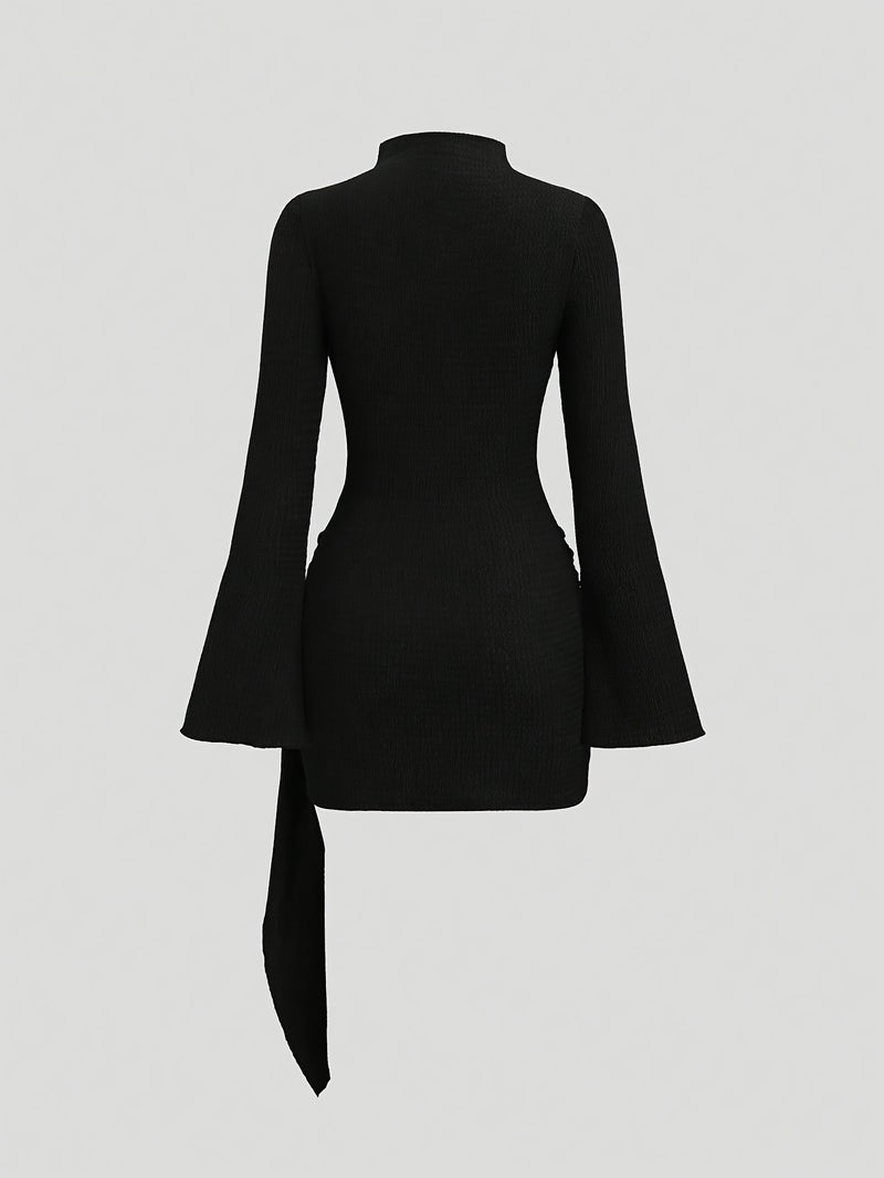 Women'S Waist-Cinching Minimalist Flared Sleeve Bodycon Dress - Image 2