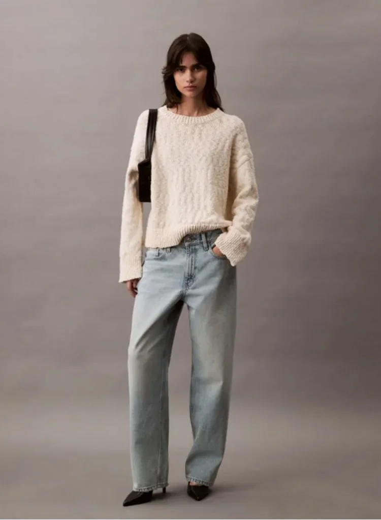 Calvin Klein Jeans 90s Loose Mid rise Relaxed fit Slight tapered leg Jeans