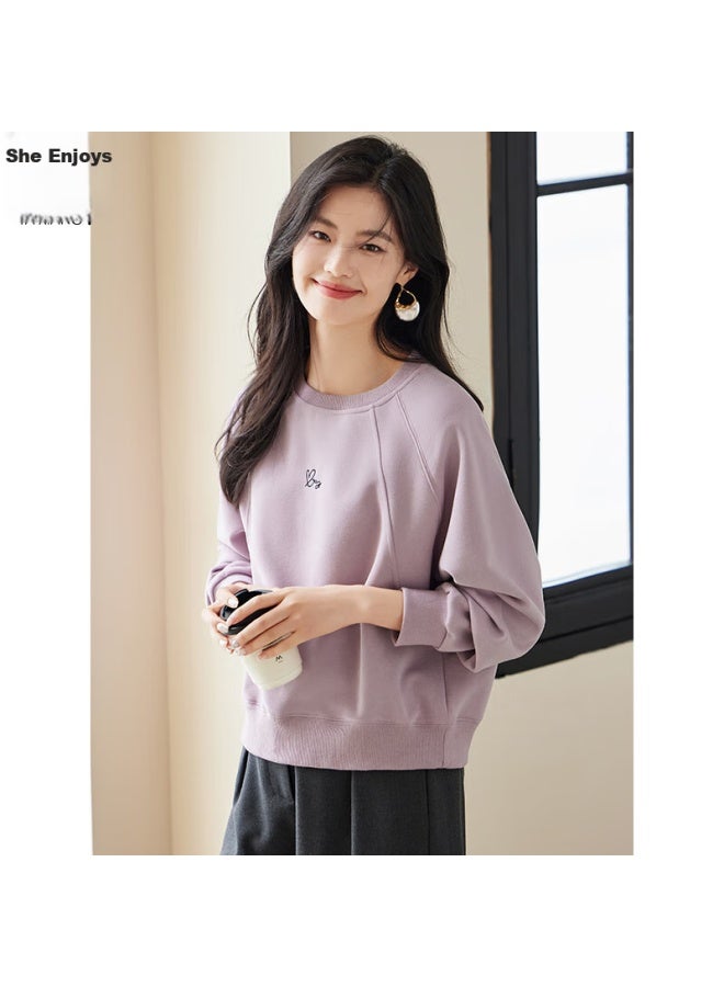 She enjoys She Xiang Round Neck Sweatshirt For Women, Spring And Autumn Raglan Sleeve Short Top, Letter And Heart Embroidery, Youthful Pullover T143w1005 - Image 3