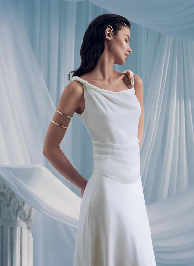 Lichi Top with metal halter
