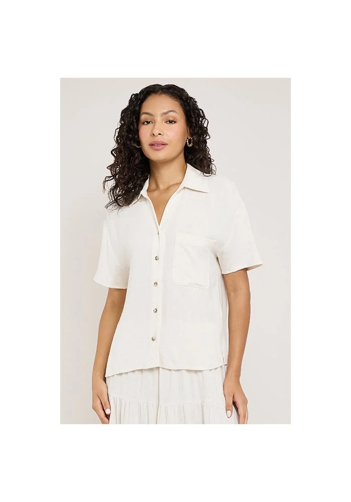 أر أند بي Textured Shirt with Spread Collar and Short 3/4 Sleeves