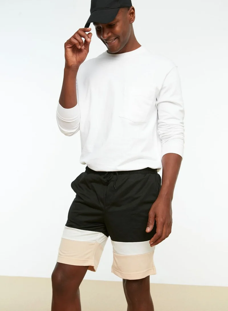 trendyol Regular Fit Essential Shorts