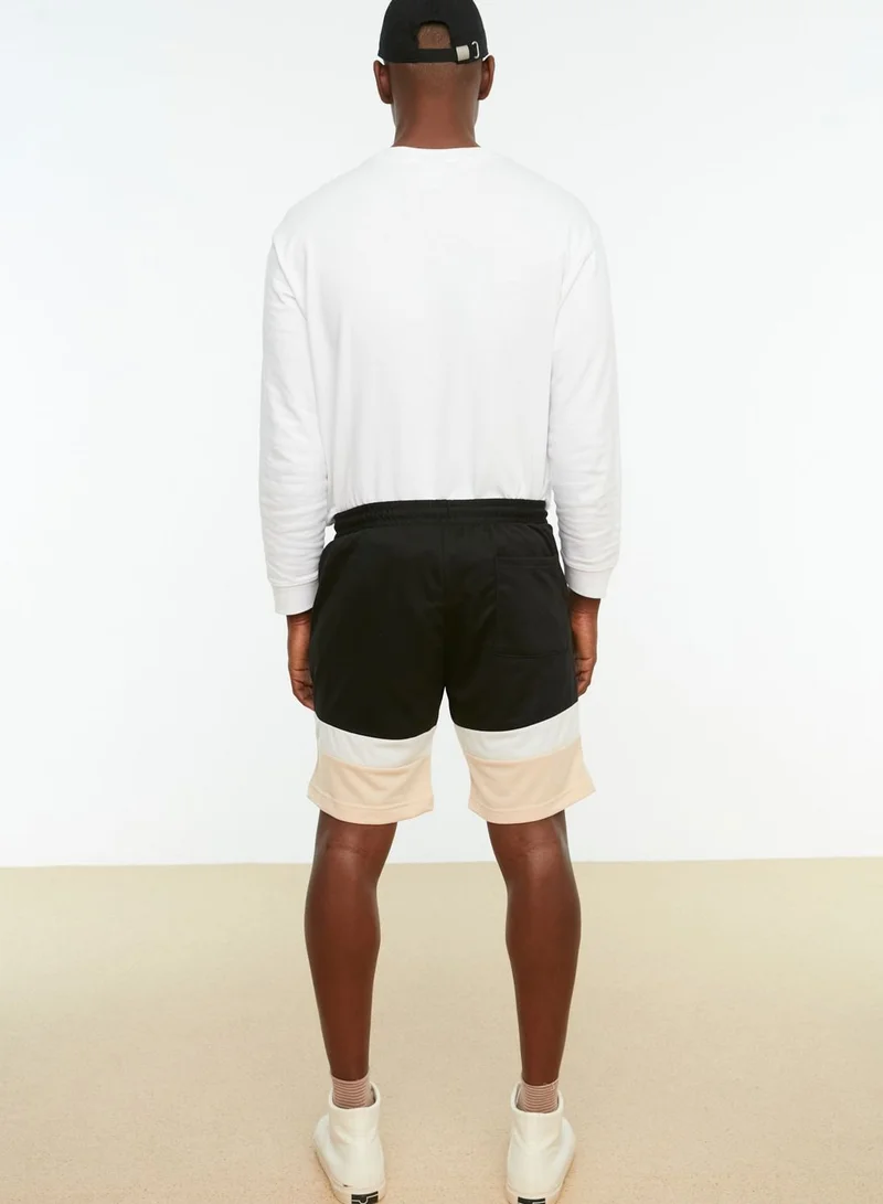 trendyol Regular Fit Essential Shorts