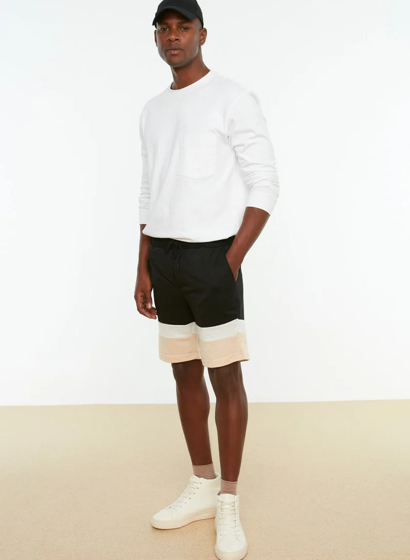 trendyol Regular Fit Essential Shorts