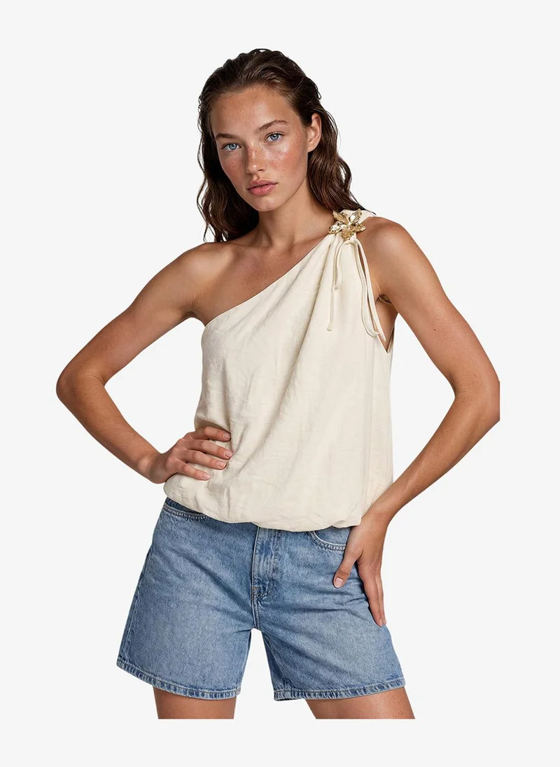 Women's VMAIA Oversized Detail Woven Top