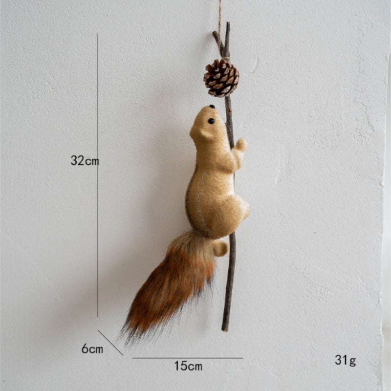 Squirrel Hanging Ornament, Plush Decoration, 1 Piece - Image 1