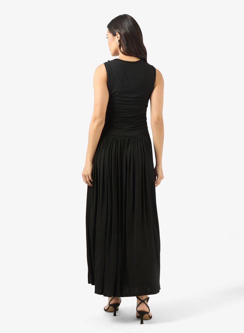 BCBG Ruched Sleeveless Maxi Dress - Image 2