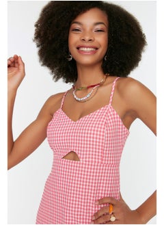 trendyol Pink Checkered Window Detailed Strappy Mini Woven Jumpsuit TWOSS22TU0277  - Image 3