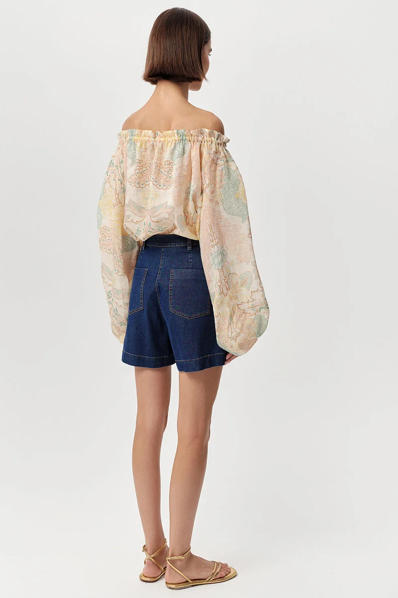 Exquise Regular Denim Mini Indigo Shorts with Pockets and Zip Closure