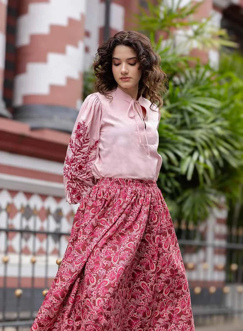 Zigzag Side Sleeve Embroidered Casual Top