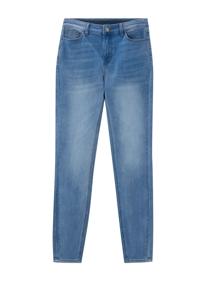 Women's High Rise Slim Tapered Jeans - Comfortable & Stylish Denim
