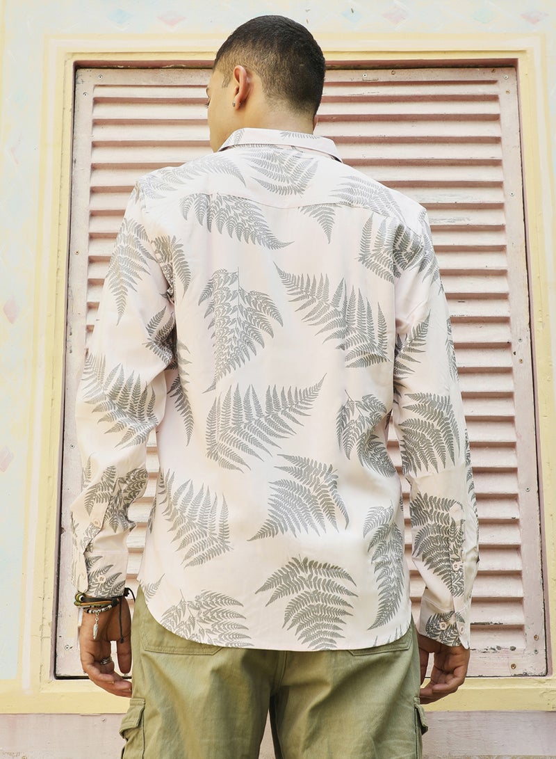 Campus Sutra Campus Sutra Men's Light Pink & Dark Grey Contrast Fern Shirt For Casual Wear | Spread Collar | Long Sleeve | Button Closure | Heavy Rayon Shirts Crafted With Comfort Fit For Everyday Wear  - Image 5