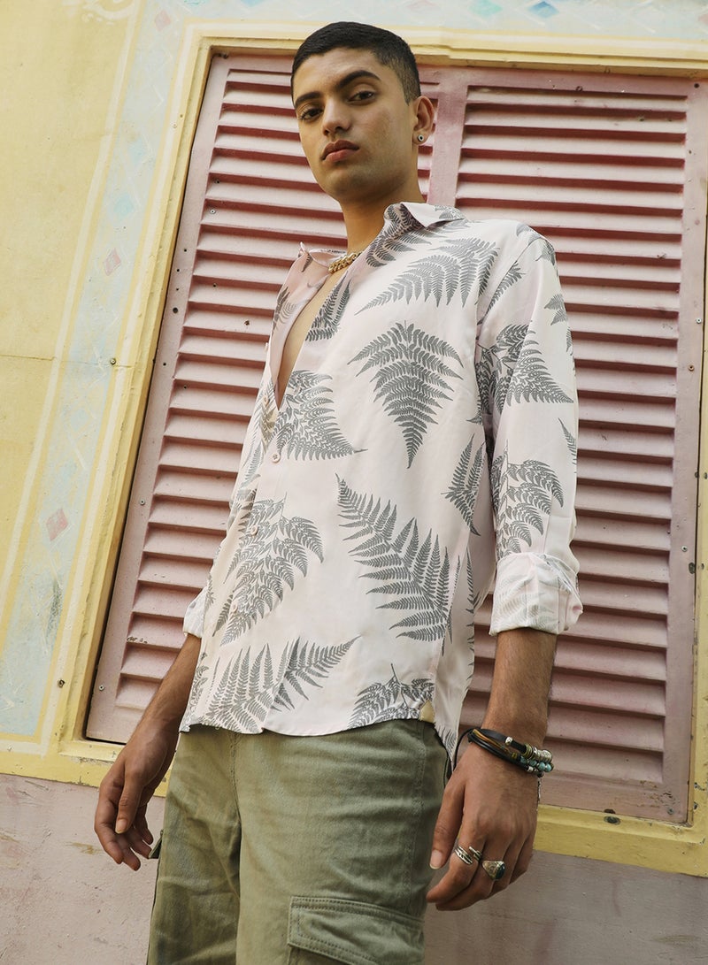 Campus Sutra Campus Sutra Men's Light Pink & Dark Grey Contrast Fern Shirt For Casual Wear | Spread Collar | Long Sleeve | Button Closure | Heavy Rayon Shirts Crafted With Comfort Fit For Everyday Wear  - Image 3