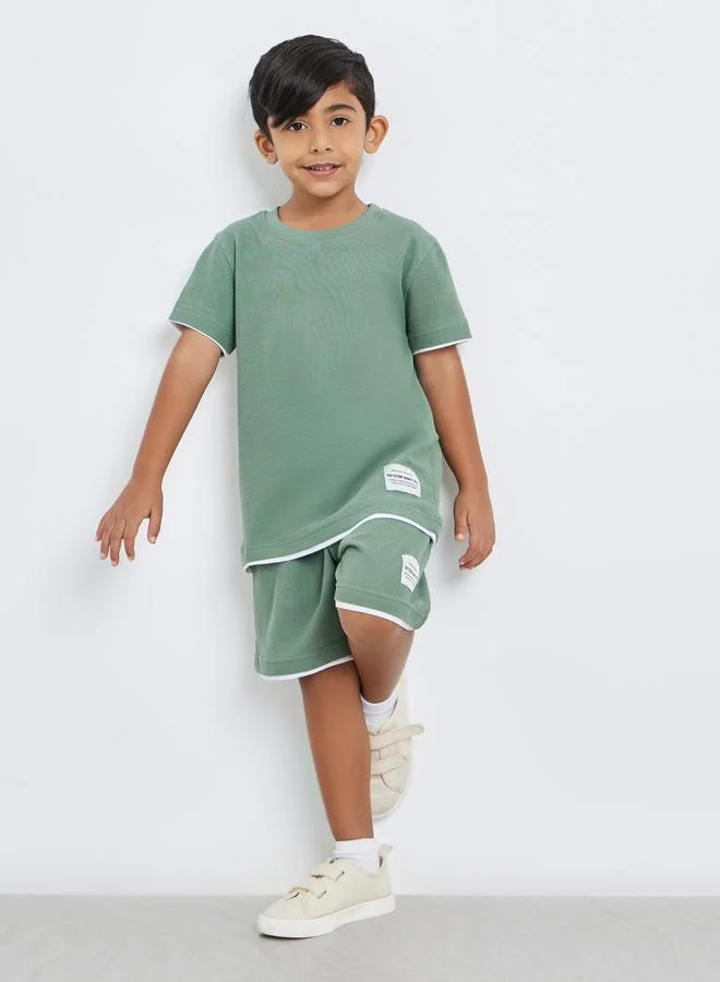 Styli Styli Boys Green Cotton Knit T-Shirt and Shorts Set