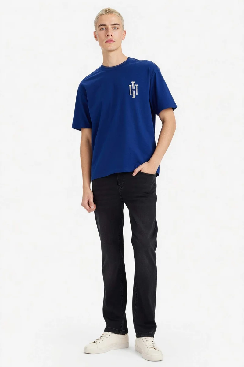 ديفاكتو Boxy Fit Printed Cotton T-Shirt