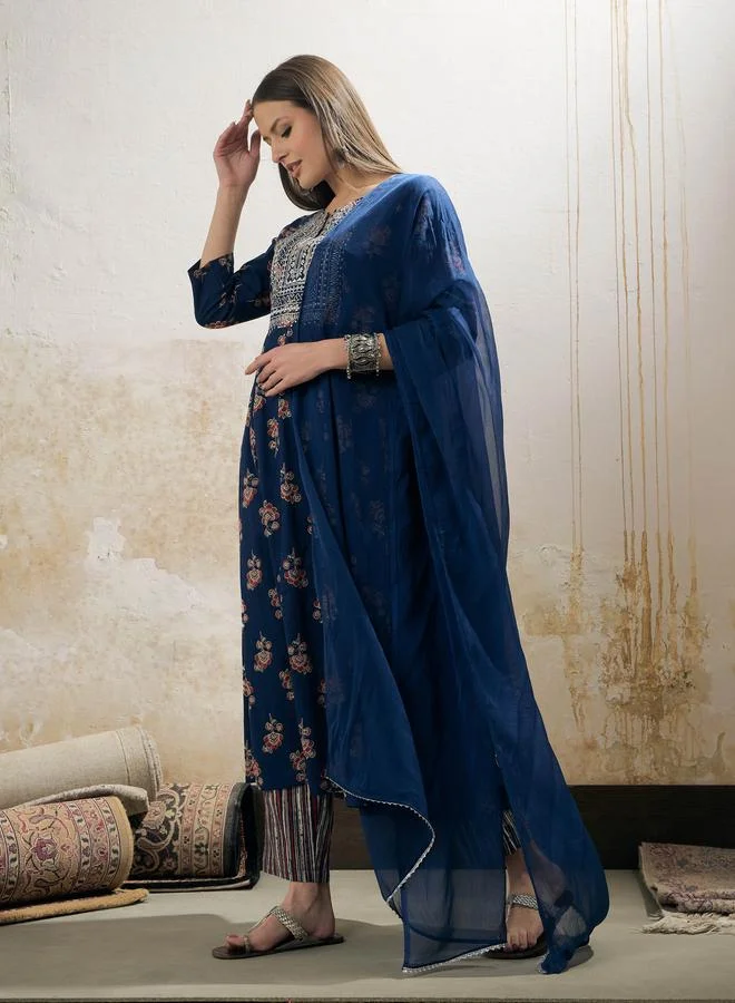 SASSAFRAS SASSAFRAS Navy Floral Anarkali Kurta with Pants and Dupatta Set