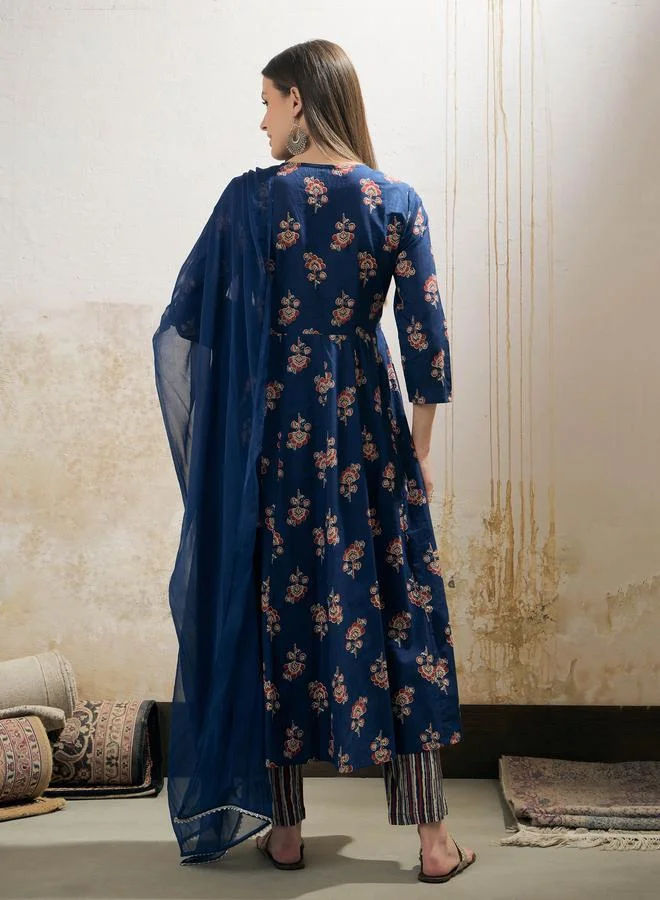 SASSAFRAS SASSAFRAS Navy Floral Anarkali Kurta with Pants and Dupatta Set