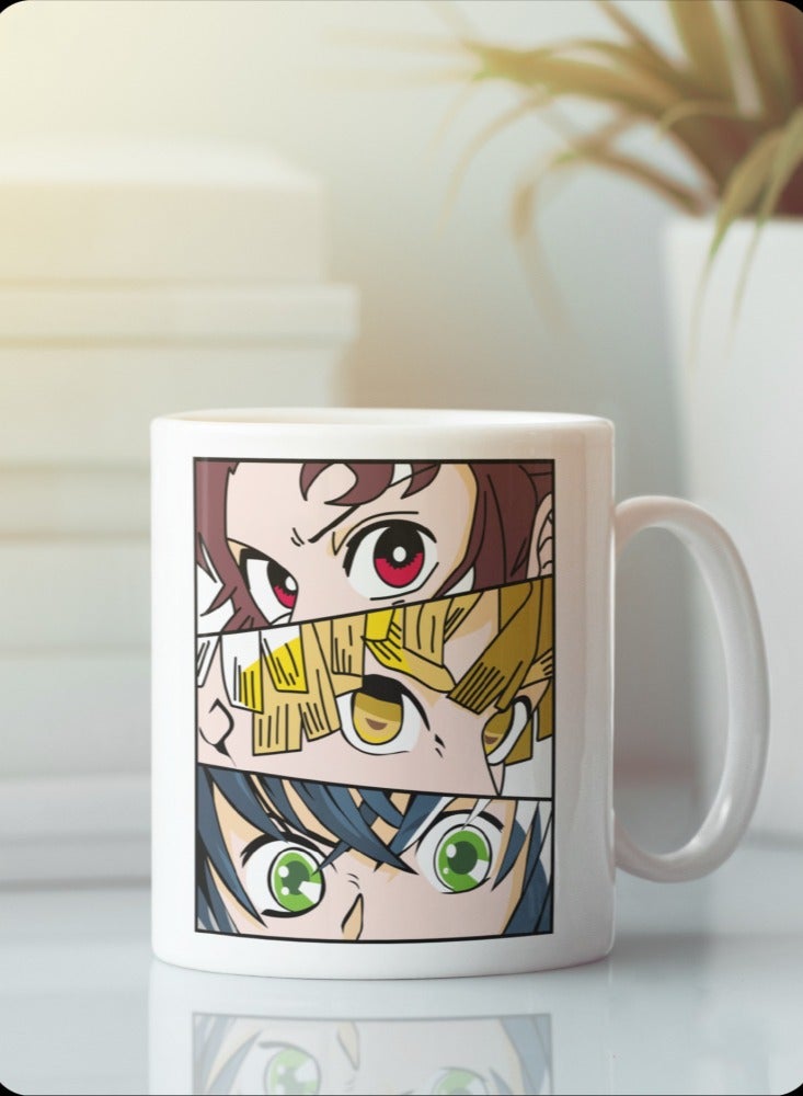 حكاية شمعة مج من السيراميك بطبعة تصميم "قاتل الشياطين | ديمون سلاير كيميتسو نو يايبا" بلون أبيض - Image 1