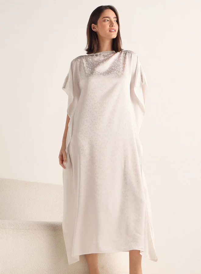 سبلاش فيڤ كفتان نوم بنقوش بارزة بياقة قارب