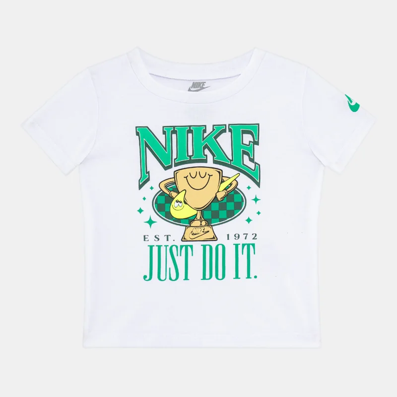 نايكي طقم رياضي للأطفال من جيرسي وشورت