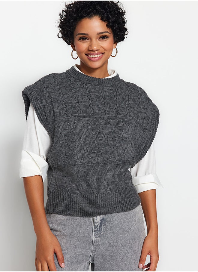 trendyol - Regular Fit Sweater Vest - Image 1