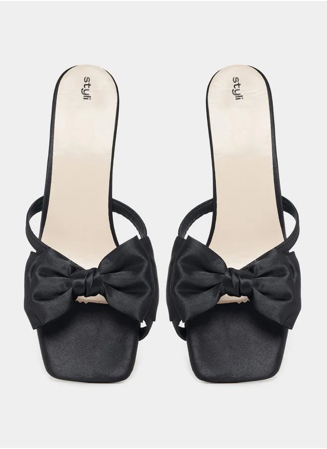 Styli Bow Design Decor Heeled Sandals