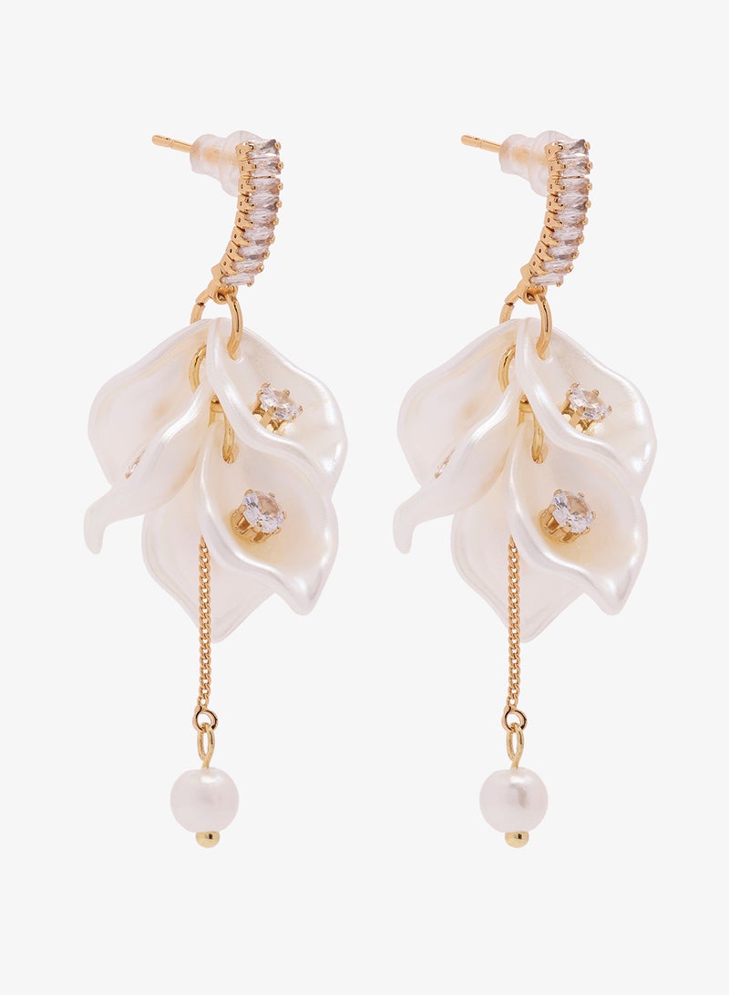 ايلا أقراط متدلية مزينة بالخرز والزهور - Image 1