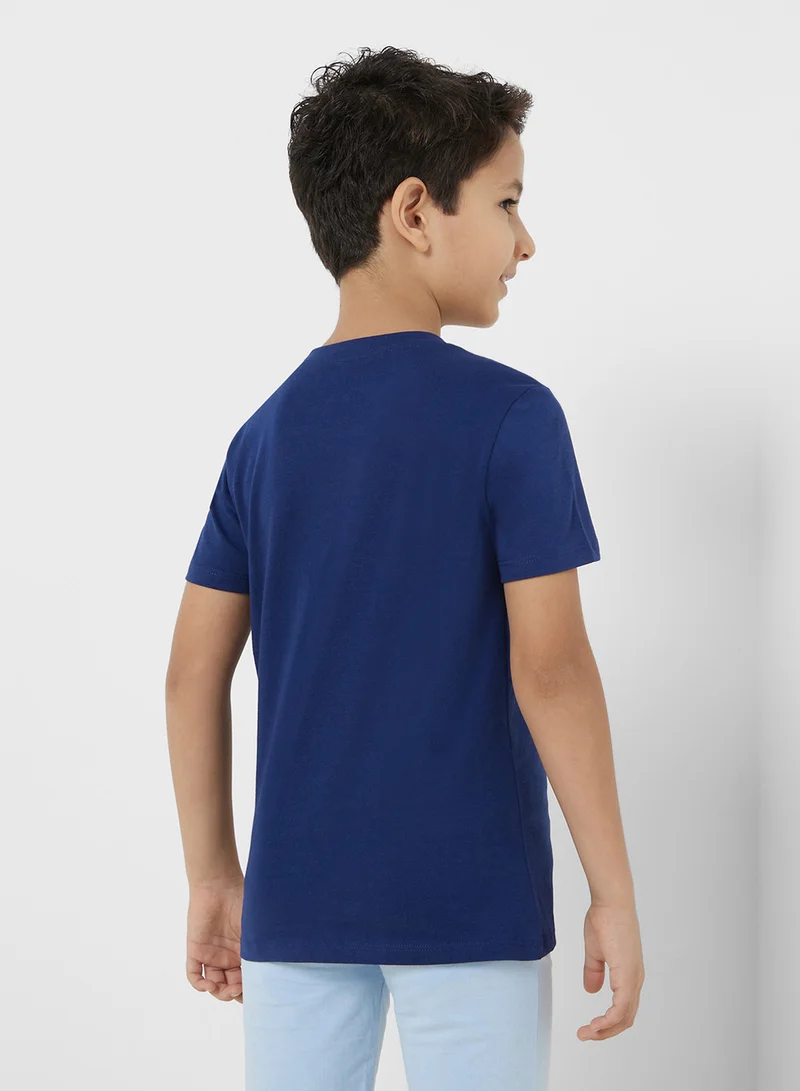جس Kids Logo T-Shirt