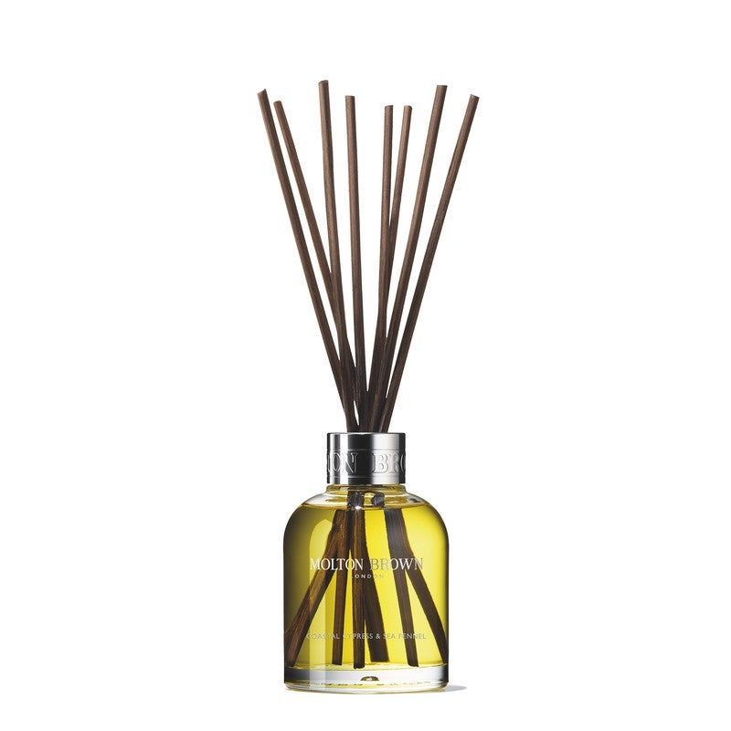 MOLTON BROWN Coastal Cypress & Sea Fennel Aroma Reeds 150ml - Image 2