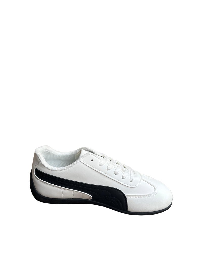 Puma Shoes For Woman - Image 2