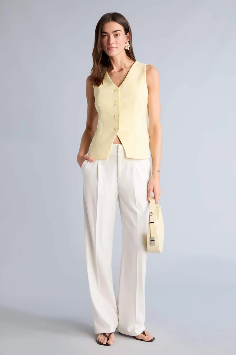 ديفاكتو V-Neck Vest