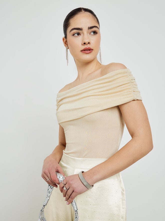 Styli Off-White Ruched Off-Shoulder Knit Top - Image 4