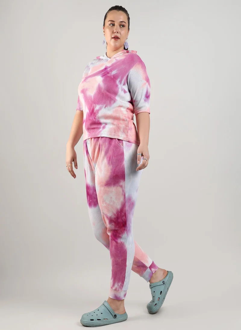 انستافاب بلس طقم تاي داي