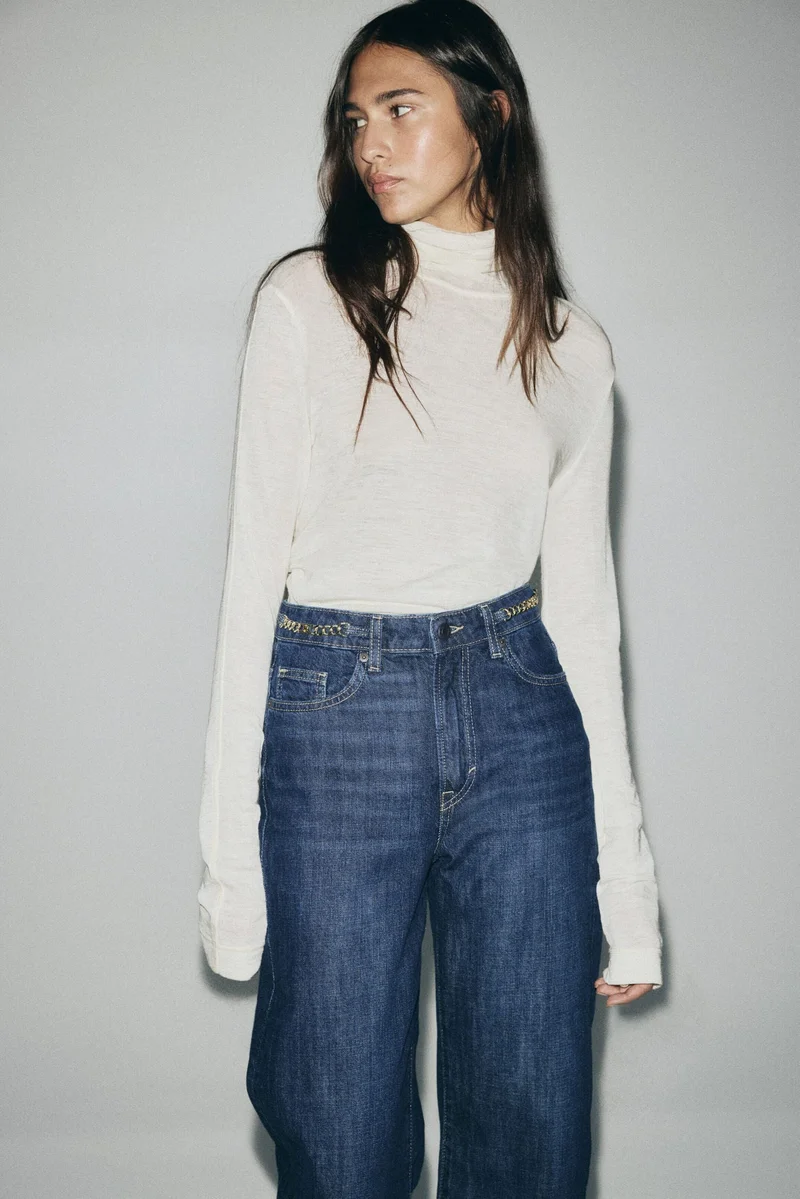 اتش اند ام جينز بخصر عالي وقصّة مستقيمة