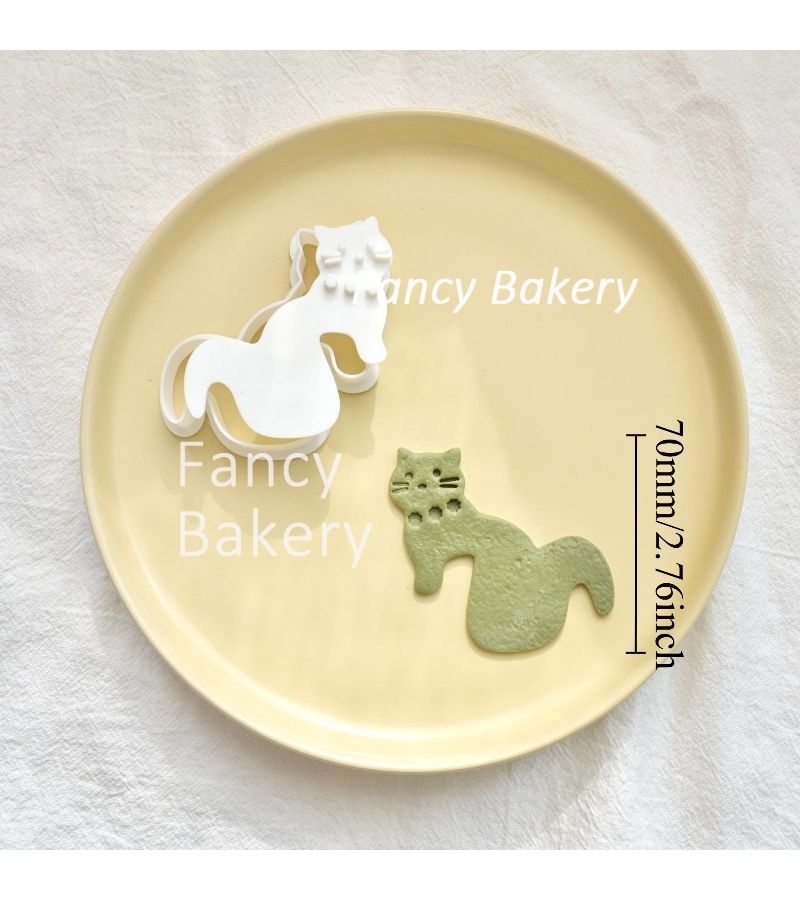 Cat B Hanging Cup Biscuit Mold Animal Cartoon Cookie Cutter Fondant Baking Mold - Image 3