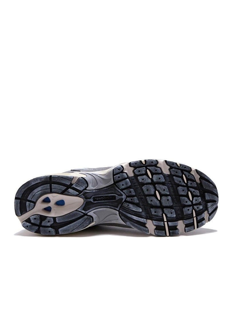 New Balance حذاء رياضي كاجوال 530 رمادي/فضي  - Image 5