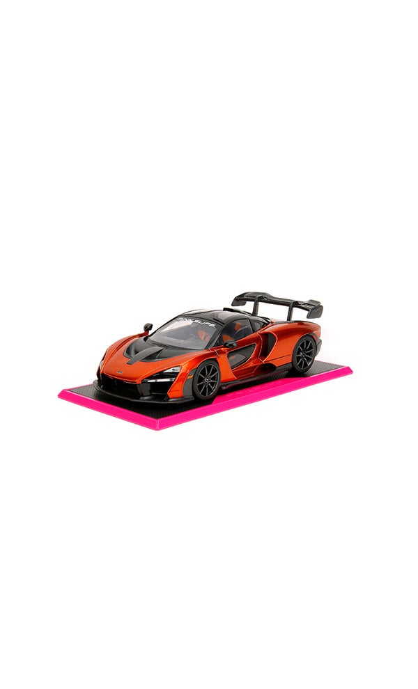 JADA Pink Slips 1:24 - McLaren Senna New, Die-Cast Car with Base, Toys for Kids and Adults - Image 2