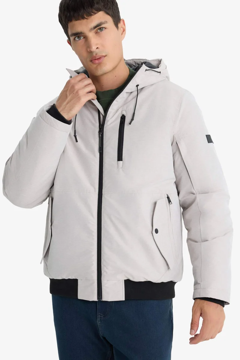 Regular Fit with Pockets Waterproof Hooded Jacket