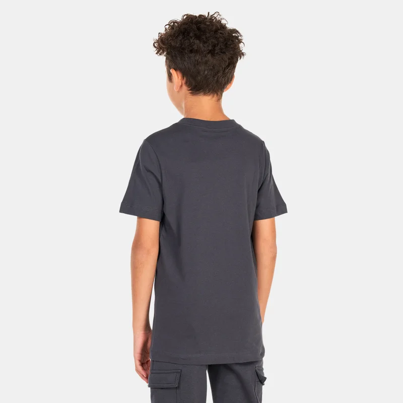 نايكي تيشيرت سبورتسوير ستاندرد ايشيو للاطفال الكبار