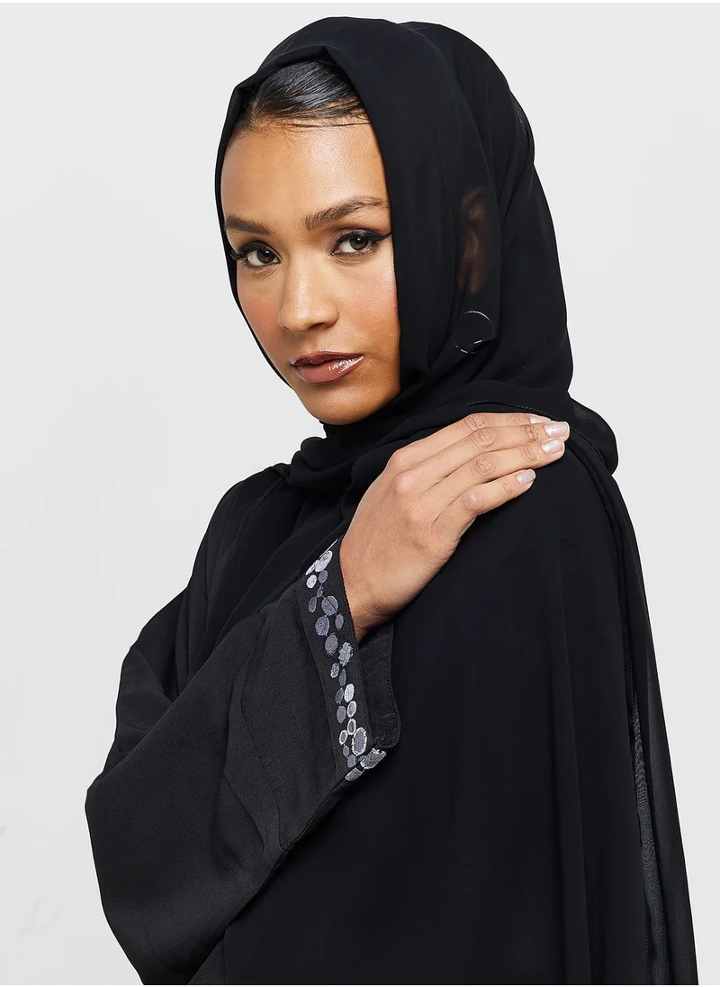 hayas closet Embroidered Open Abaya