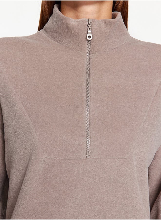 Stone Zipper Detailed Knitted Sweatshirt - pzsku/Z59C8B9D394122F16DD51Z/45/_/1730941506/f4743f48-4171-4c50-be93-7b624d83e787