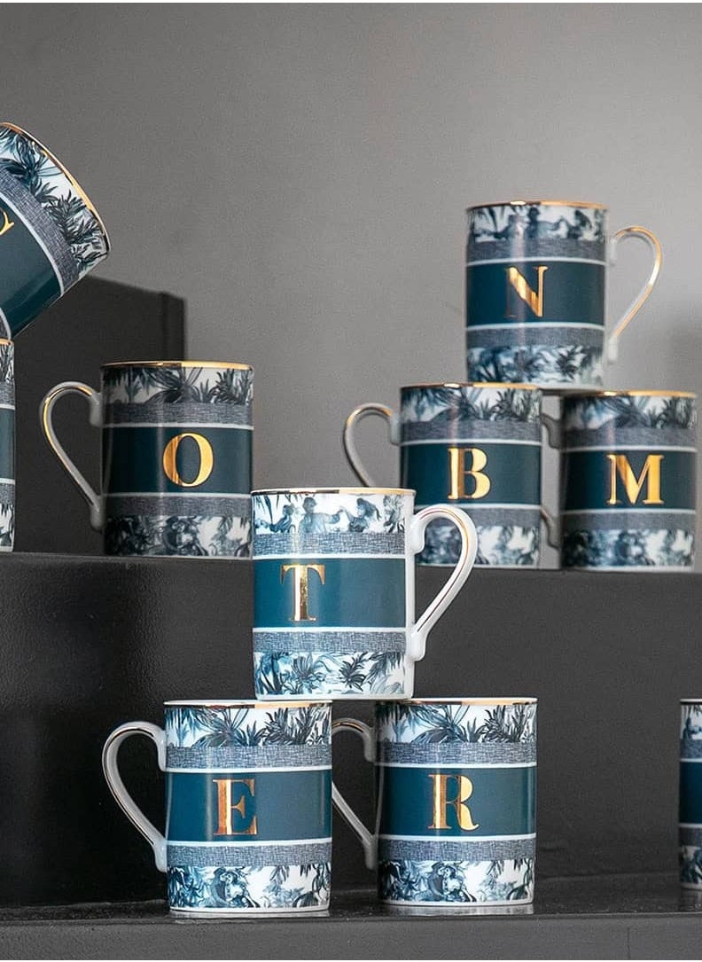 Baci milano - BACI MILANO - MUG - LETTER V - PORCELAIN - Image 1