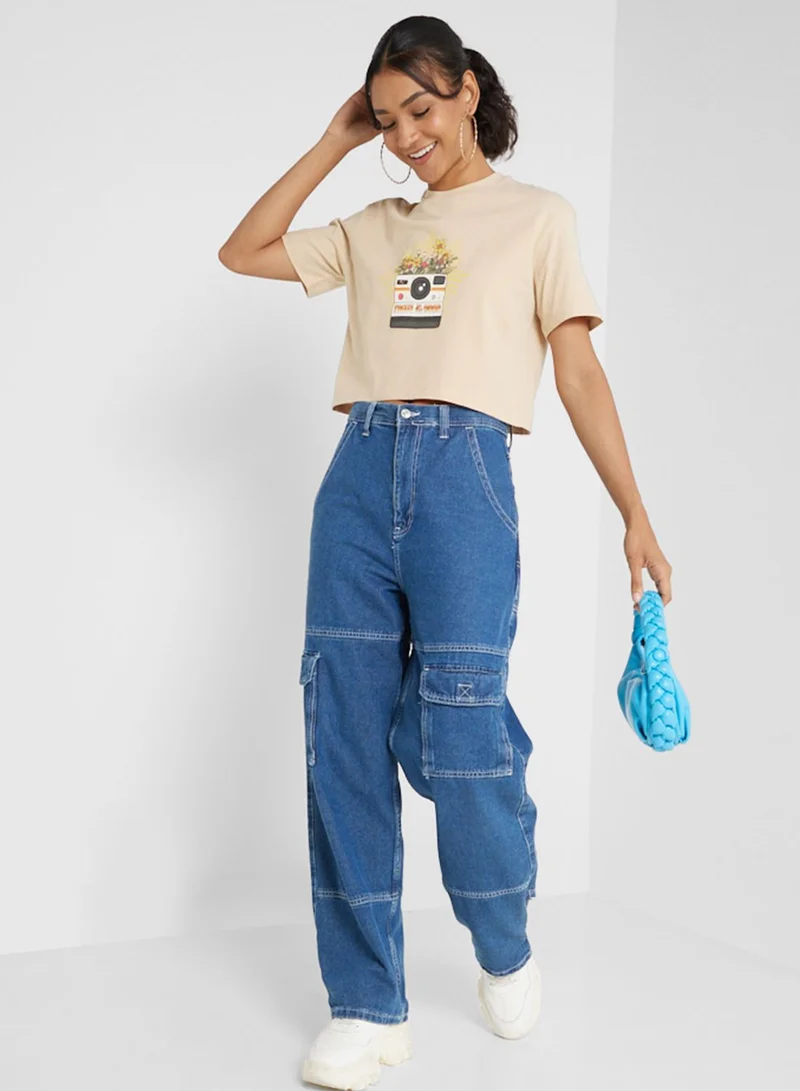 جينجر Cropped Graphic Tshirt