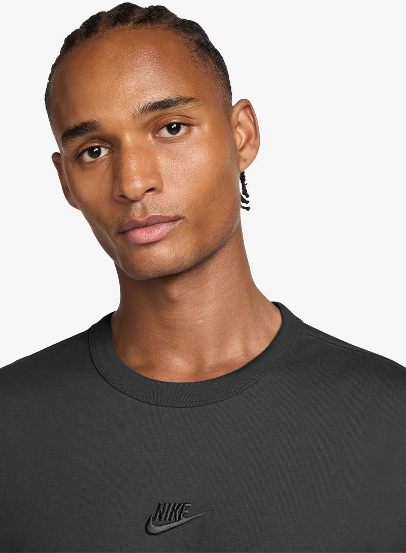 Nike BLACK Loose Fit Premium T-Shirt for Men | Best Price UAE